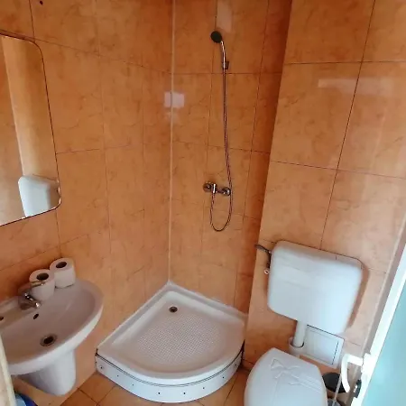 Guest house Casa Tomis